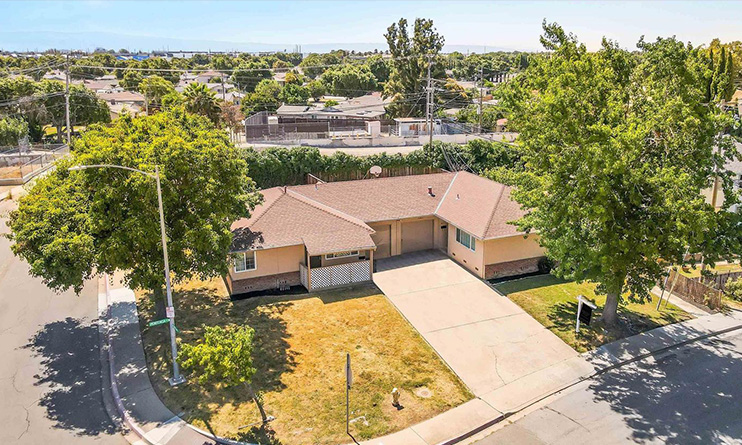 Duplex Photo